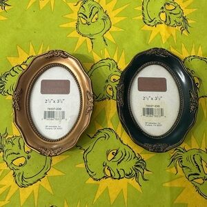 Elegant Gold and Green Oval Picture Frames